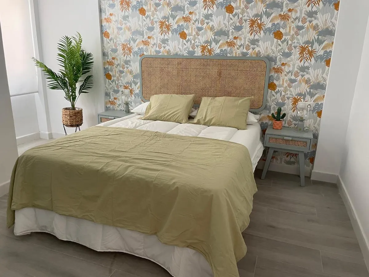Luminoso Apartamento Recién Reformado Málaga 0*,  España